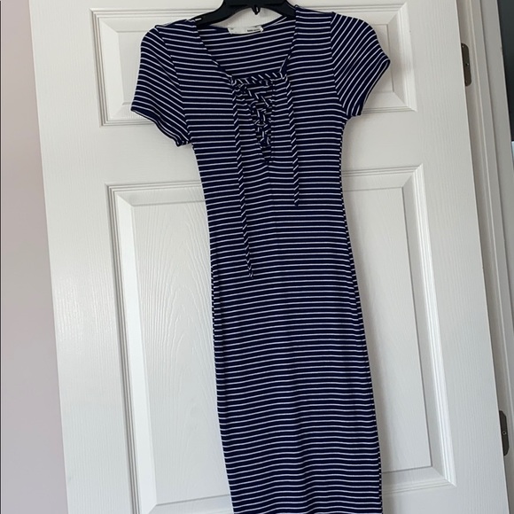 Blue & White Stripe Dress - Picture 2 of 4